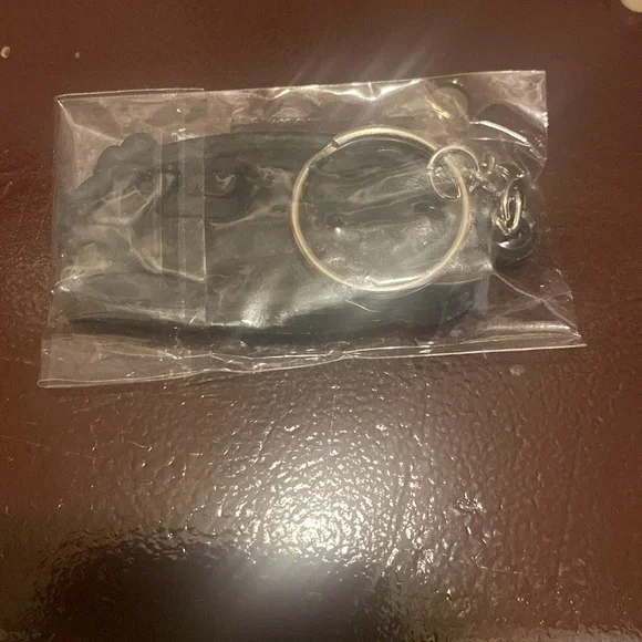 NEW. Raising Canes Keychain - Picture 2 of 5